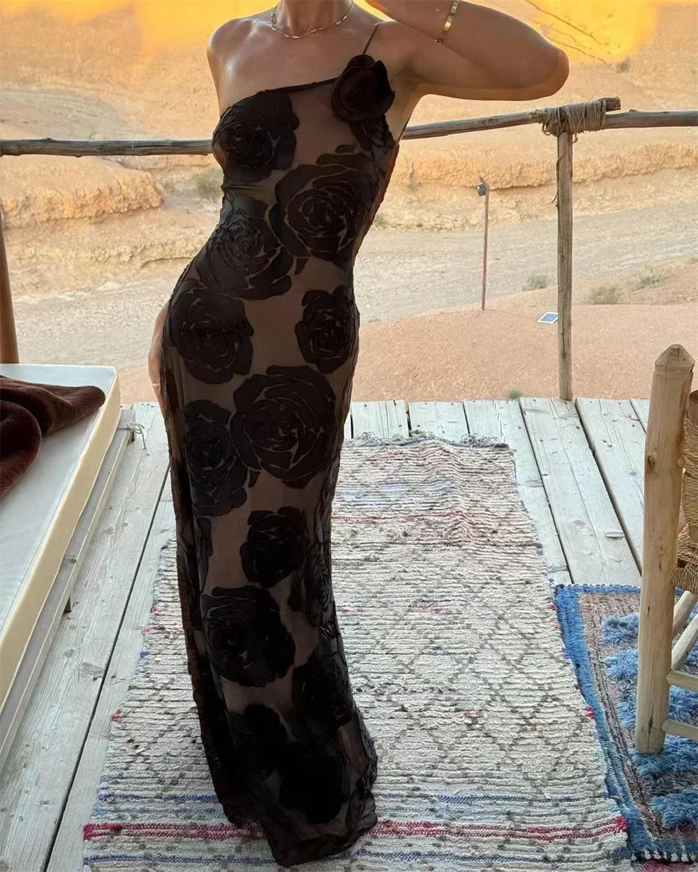 Lash - Chic Charming Dress